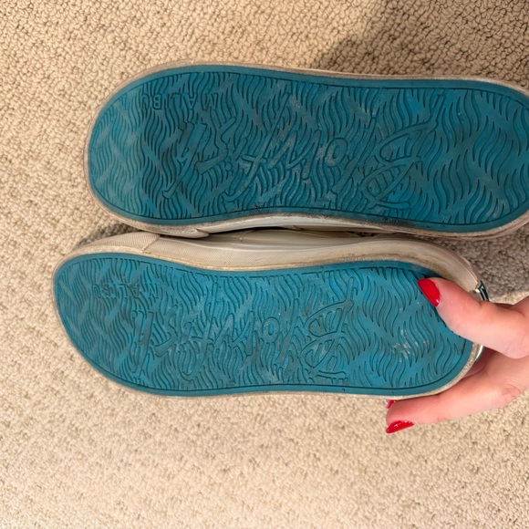 Blowfish White Sneakers with Brown Accent - Picture 6 of 6